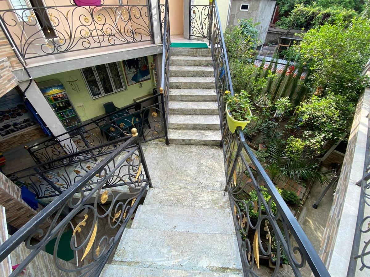 Guest House Ocean Force Батуми Экстерьер фото