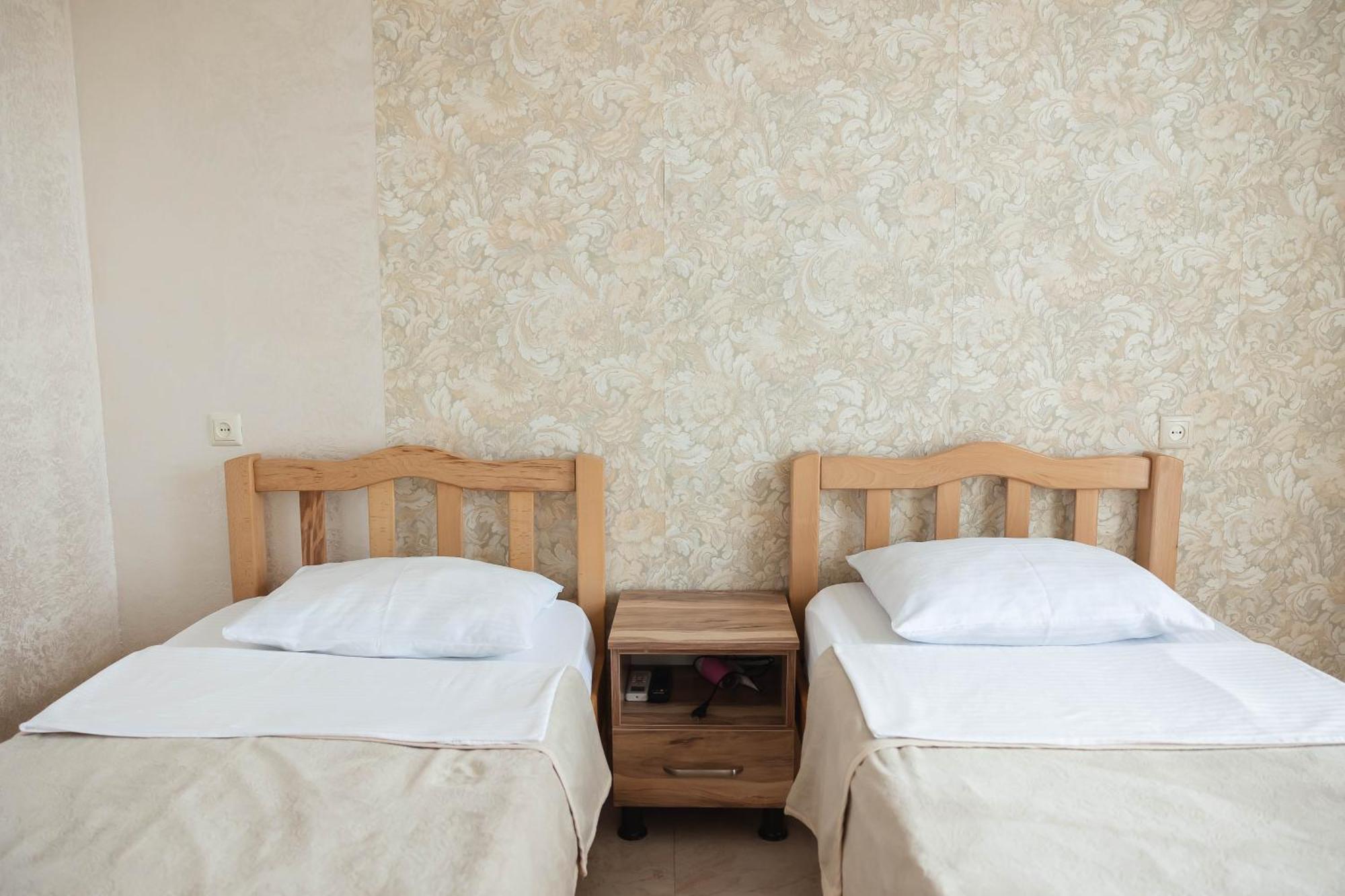 Guest House Ocean Force Батуми Экстерьер фото